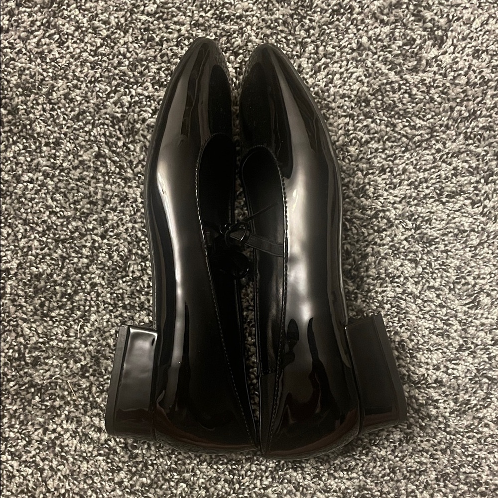 Madden Girl Patent Leather Black Square Toe Ballet Flats with Bow - Picture 3 of 4